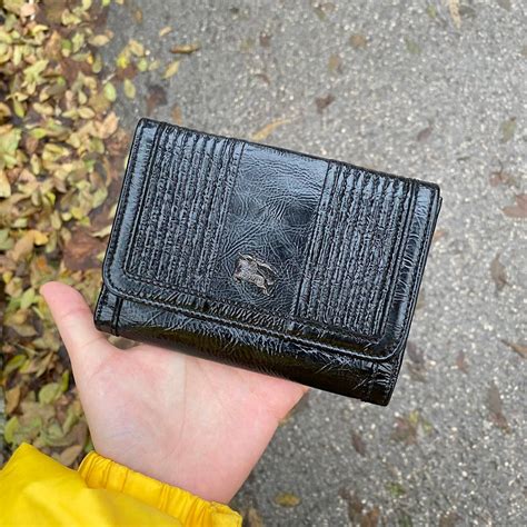 cleaning burberry leather wallet|burberry leather refresh.